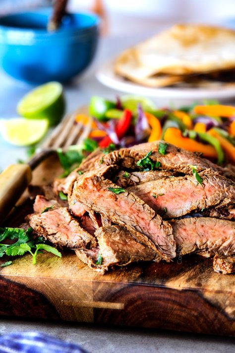 The absolute BEST tender, juicy Steak Fajitas - even more flavorful than any restaurant! The secret is the rich marinade AND a spice rub - holy yum! you will never make another fajita recipe again! Best Carne Asada Recipe, Carne Asada Recipe, Kinds Of Steak, Carne Asada Recipes, Recipes Steak, Steak Fajita Recipe, South American Recipes, Recipes Meat, Grilled Meat Recipes