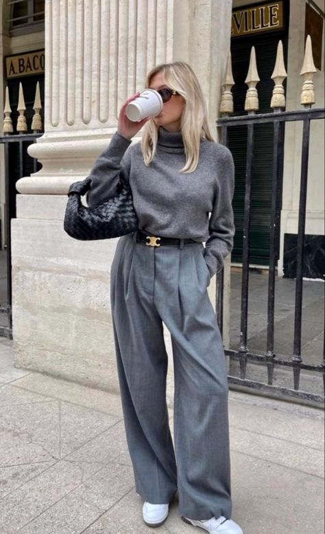 Grey Trousers Outfit Women, Grey Trousers Outfit, Elegantes Outfit Damen, Look Boho Chic, Corporate Outfits, Grey Outfit, Looks Street Style, Business Outfit, Looks Chic