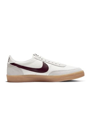 Inspired by the original low-profile tennis shoes, the Nike Killshot 2 updates the upper with various textured leathers to create a fresh look. From soft suedes to smooth leathers with the perfect sheen, it's courtside attitude with a modern touch. To prove you're on top, the rubber gum sole adds the cherry on bottom. Shown: Sail/Gum Yellow/Night Maroon Style: 432997-112 Nike Killshot 2 Outfit, Yellow Night, Burgundy Nike, Burgundy Nikes, Soft Suede, Tennis Shoes, Smooth Leather, Low Profile, Leather Men