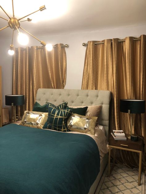 Black Gold Dark Green Bedroom, Grey Green Gold White Bedroom, Hunter Green And Yellow Bedroom, Navy Green And Gold Bedroom, Rose Gold And Green Bedroom, Hunter Green And Gold Bathroom, Emerald Green And Gold Room Ideas Bedroom, Olive Green Black And Gold Bedroom, Green Brown Gold Bedroom