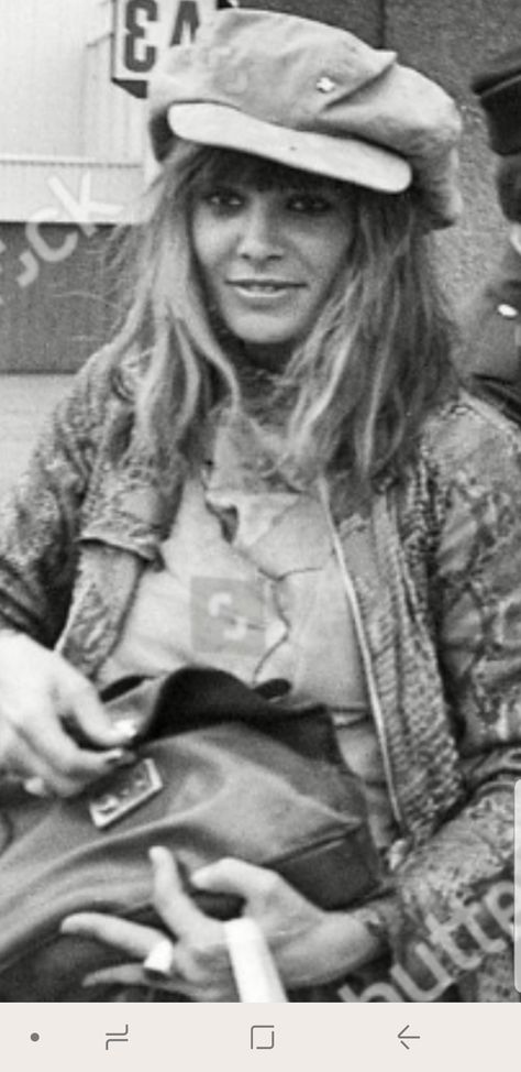 Anita Bryant, Anita Pallenberg Style, Bardot Bangs, She's A Rainbow, Artsy Chic, Anita Pallenberg, Ruby Tuesday, Brian Jones, Marianne Faithfull