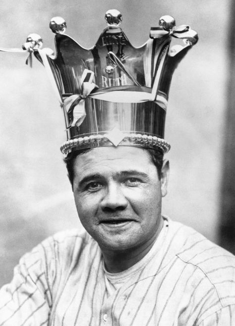 Cold Email, New York Yankees Baseball, Baseball Photos, Sports Hero, Yankees Baseball, Babe Ruth, Ny Yankees, Sports Stars, Sports Photos