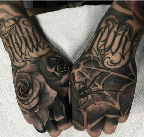 Arm Sleeve Tattoo For Men Unique, Spider Hand Tattoo, Hand Tattoo Cover Up, Back Tattoos For Guys Upper, Mens Body Tattoos, Mangas Tattoo, Full Hand Tattoo, Skull Hand Tattoo, Sketch Style Tattoos