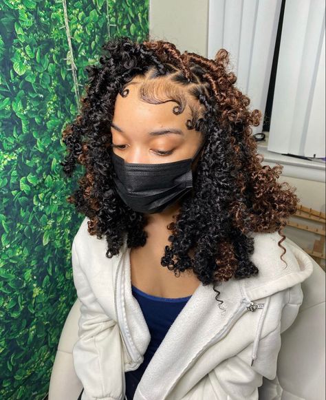 Bob Butterfly Locs With Color, Short Butterfly Locs Hairstyles, Butterfly Locs Short, Bob Butterfly Locs, Short Butterfly Locs, December Hairstyles, Butterfly Locks, Short Crochet Braids, Spring Twist Hair