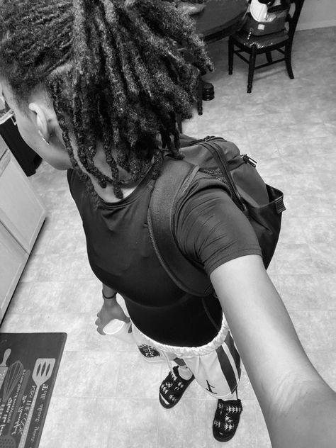 Studs Hairstyles, Dread Inspiration, Studs With Dreads, Small Dreads, Stud Fits, Tomboyish Outfits, Stud Girl, Fine Studs, Cute Dreads