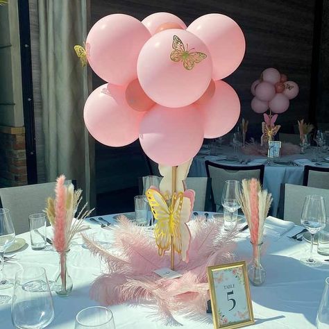 Butterfly Balloon Table Centerpieces, Butterfly First Birthday Centerpieces, Butterfly Table Centerpieces Baby Shower, Butterfly Centrepiece Ideas, Butterfly Theme Table Centerpiece, Pink Butterfly Baby Shower Centerpieces, Butterfly Vase Centerpieces, Butterfly Birthday Party Centerpieces, Centerpieces Butterfly Theme