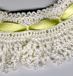 Crochet Bridal Garter Free Pattern, Crochet Garter, Bridal Crochet, Wedding Crochet Patterns, Crochet Coats, Wedding Crochet, Crochet Dreams, Bridal Garters, Garter Wedding