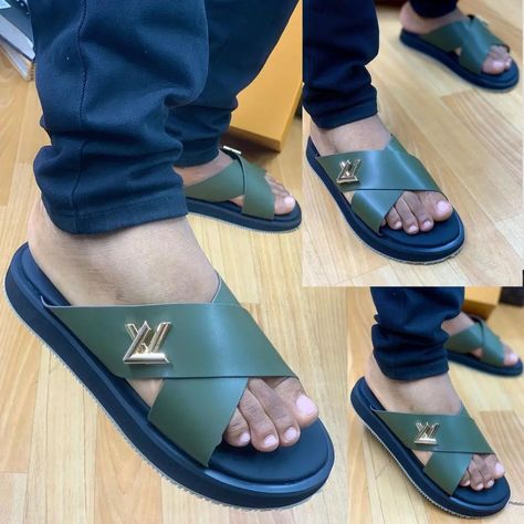 Men Leather Sandals Fashion, Mens Dress Shoes Guide, Marvel Style, Casual Leather Boots, Casual Shoes Women Sneakers, Shoes Guide, Mens Sandals Fashion, Leather Slippers For Men, Ladies Slippers