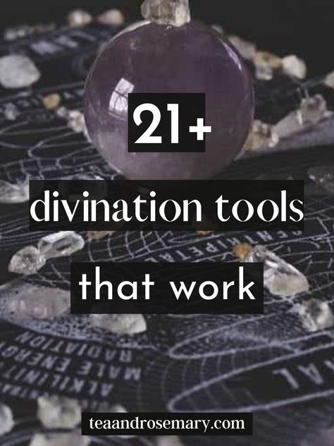 21+ divination methods and types of divination, including psychic development, including pendulum, astrology, tarot, and other divination tools and methods of psychic development #divination #psychicdevelopment Different Types Of Divination, Divination Types, Dream Divination, Types Of Divination, Witchy Holidays, Tarot Card Artwork, Astro Aesthetic, Psychic Development Learning, Book Of Knowledge