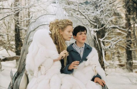 Pictures & Photos of Tilda Swinton - IMDb Skandar Keynes, Narnia Movies, William Moseley, Narnia 3, Edmund Pevensie, Georgie Henley, Female Villains, Prince Caspian, Vanessa Kirby