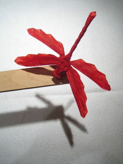 Dragonfly Origami, Origami Marvel, Origami Dragonfly, Advanced Origami, Ceramic Origami, Origami Insects, Origami Butterflies, Origami Leaves, Tutorial Origami