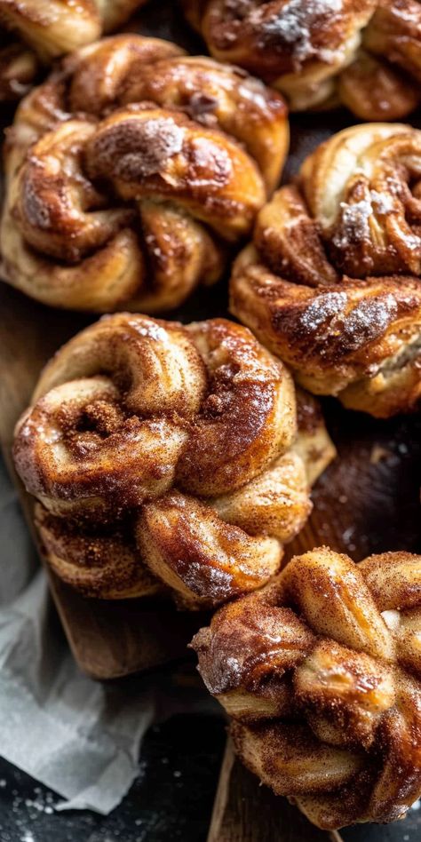 Cinnamon Crunch Knots [110 Minutes] - Chasety Cinnamon Crunch Soft Pretzel Knots, Yummy Pastry Recipes, Cinnamon Roll Knots Recipe, Pretty Cinnamon Rolls, Ways To Use Cinnamon Sticks, Cinnamon Bun Desserts, Braided Cinnamon Roll Knots, Decorated Cinnamon Rolls, Easiest Baking Recipes