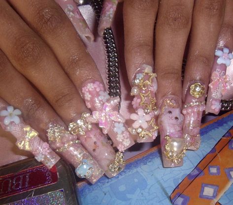 Nail Inspo Nail Art, Gyaru Nails, Y2k Gyaru, Flare Nails, Junk Nails, Nails Y2k, Hello Nails, Punk Nails, Really Cute Nails