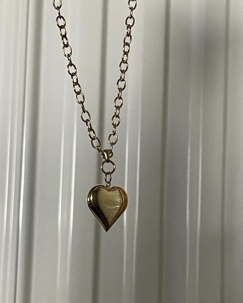 Heart of Gold. She’s here to match your divinity—shine bright in our Shanti Puffed Heart Chain 🫶🏽 Chains Aesthetic, Instagram Heart, Collage Board, Puffed Heart, Heart Chain, Heart Of Gold, Shine Bright, Collage, Chain