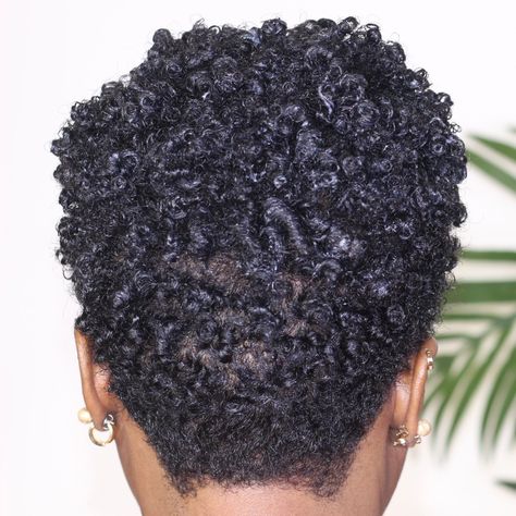 4c Natural Hair Products, Make Short Hair, Short 4c Hair, 4c Natural Hair Care, Cantu Hair Products, Short Hair Curly, Enhance Natural Curls, Short Hair Designs, Short Natural Curly Hair