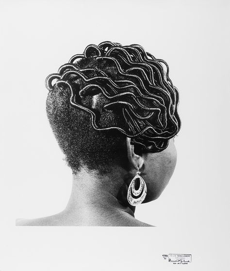 Ojo Npeti / Kiko, 1970 | J.D. 'Okhai Ojeikere Yoruba Hairstyles, Thread Hairstyles, Nigerian Hairstyles, Madonna Hair, Threading Hair, Natural Hair Maintenance, African Threading, Africa Beauty, Afrocentric Hairstyles