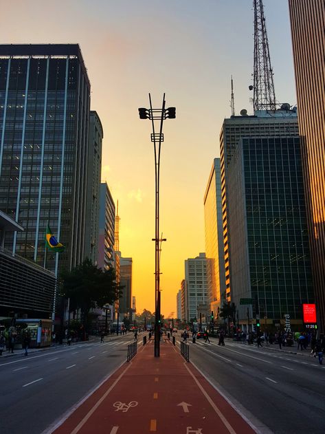 Brazil Wallpaper, Tokyo City, Sao Paulo Brazil, Colourful Buildings, Celebrity Travel, Travel Locations, City Aesthetic, Travel Aesthetic, Travel Dreams