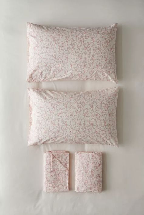 Cute Sheet Sets, Bow Comforter, Cute Sheets, Cute Bed Sheets, Full Bed Sheets, Pink Sheets, Uo Home, Twin Sheets, Dream Room Inspiration