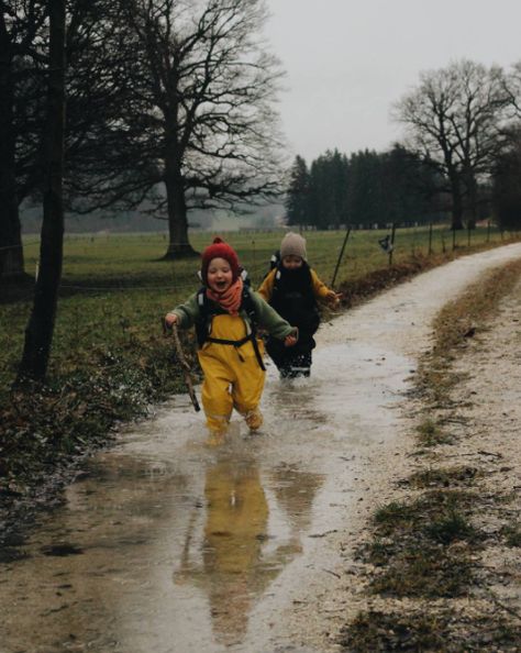 Affirmation Cards, Two People, In The Rain, The Rain, Walking, Confidence, Road