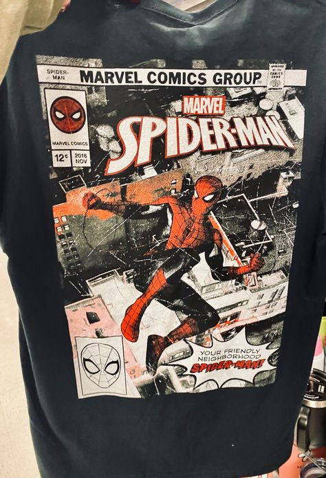 Marvel Graphic Tees, Graphic Tee Outfit Men, Spider Man Shirt, Spiderman Outfit, Spiderman Shirt, Spaider Man, Best Marvel Characters, Streetwear Graphic Tees, Marvel Clothes