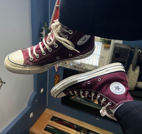 #shoes #sneakers #fashion #clothing #converse Dark Red High Top Converse, Chuck 70 Outfit, Dark Red Converse, Maroon Converse, Chuck Taylor 70, Maroon Outfit, Red Converse, Beige Nails, Converse Chuck 70