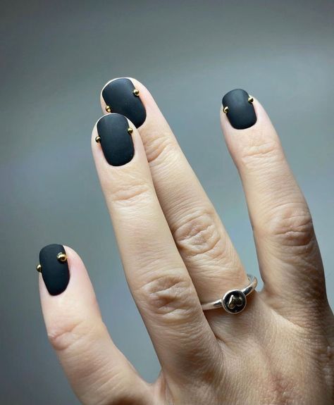 nail art Black Nails Nail Art, Mens Nails, Makeup Nails Art, Minimal Nails, Minimalist Nails, Nail Art Ideas, Funky Nails, Dope Nails, Cool Nail Art