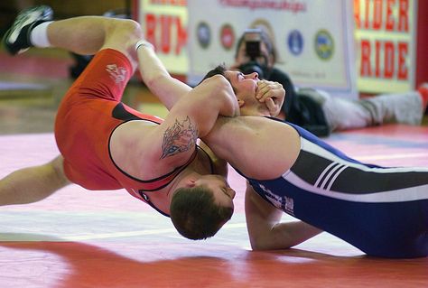 Two US military men, one from The USMC and one from the US Air Force compete in free style wrestling. Catch Wrestling, Olympic Wrestling, Wrestling Coach, Mma Gym, Best Martial Arts, Olympic Sports, Student Athlete, Mixed Martial Arts, Grappling