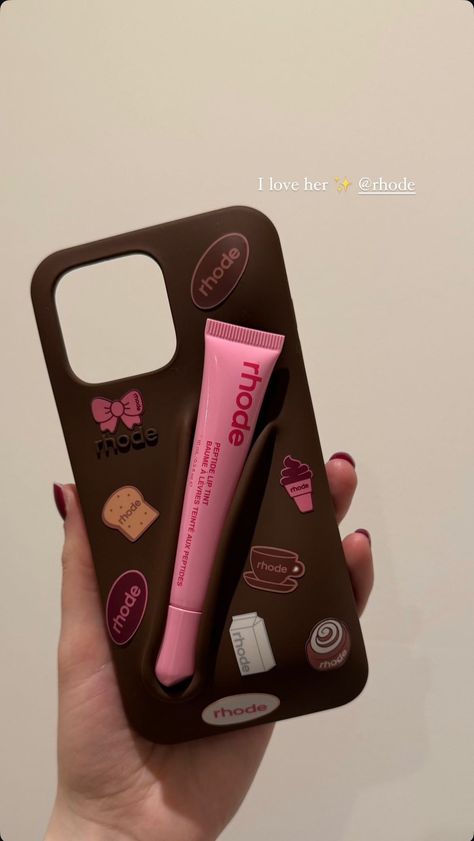 Rhode Phone Case Aesthetic, Rhode Phone Case, Kylie Jenner Snap, Cases Aesthetic, Bday Wishlist, Life Vision, Pretty Iphone Cases, Perfume Scents, Pretty Skin