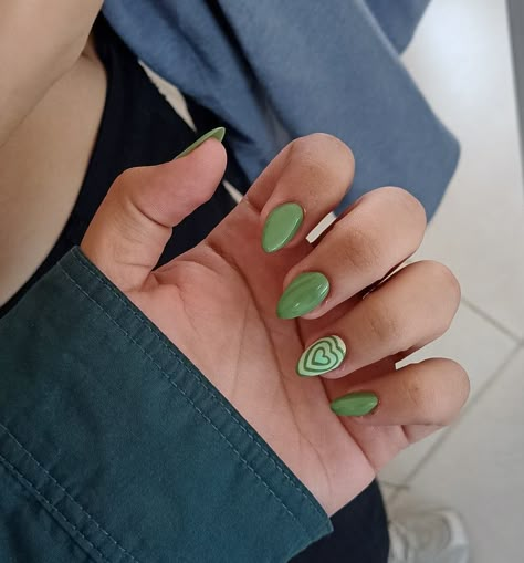 Green Nails Valentines, Sage Green Heart Nails, Green Valentines Day Nails, Valentines Day Nails Green, Green Heart Nail Designs, Valentines Nails Green, Green Hearts Nails, Short Plain Nail Ideas, Nails Green Heart