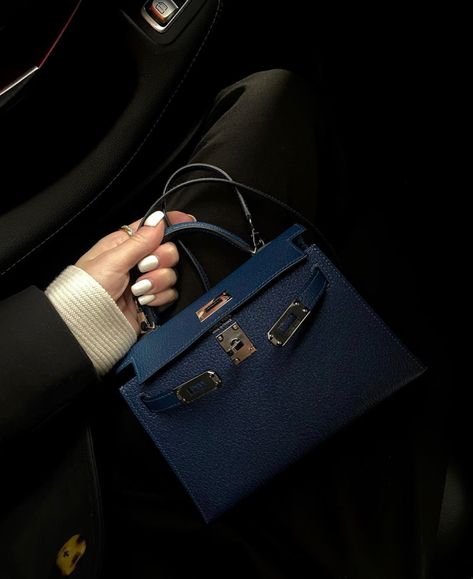 Blue Mini Kelly, Blue Birkin, Mini Kelly, My Style Bags, Aesthetic Bags, Hermes Kelly Bag, Handbag Essentials, Womens Designer Bags, Kelly Bag