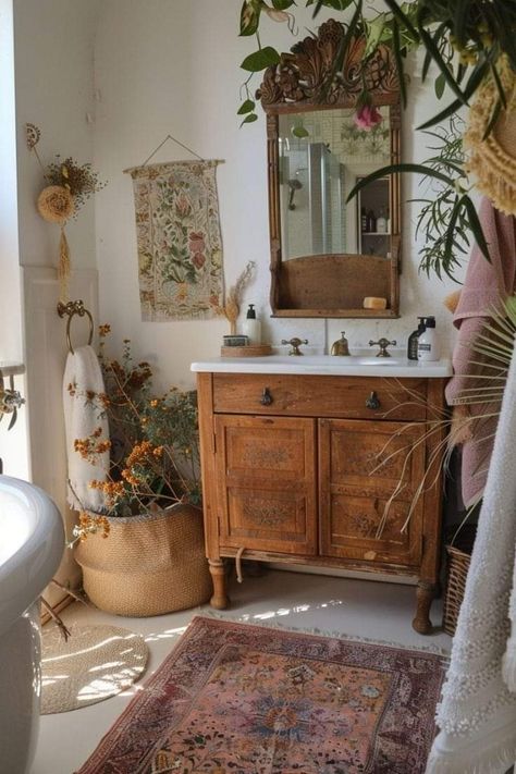 Half Bathroom Inspiration, Calming Bathroom Ideas, Tuscany Bathroom, Earthy Bathroom Ideas, Cottage Core Bathroom, Apothecary Bathroom, Vintage Bathroom Ideas, Earthy Bathroom, Dark Wood Bathroom