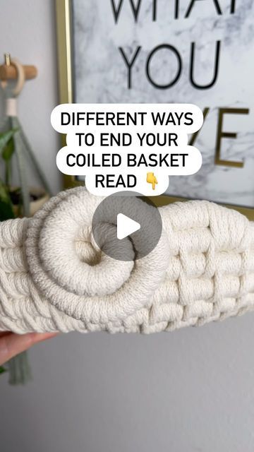 Coil Baskets Diy, How To Weave Baskets, Coiled Rope Basket Diy, Crochet Bowls, Household Crochet, Coil Basket, Macrame Basket, Rope Bowls, Diy Rope Basket