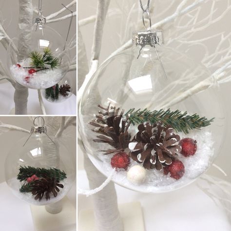 Filled Baubles Ideas, Filled Christmas Baubles, Glass Baubles Ideas Diy Ornaments, Xmas Baubles Ideas, Clear Baubles Ideas, Homemade Baubles, Snow Christmas Decorations, Filled Baubles, Santa Bauble