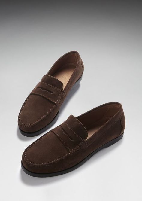 does not cover roots ! Suede Loafers Men Outfit, Brown Loafers Men, Moccasins Outfit, Loafers Men Outfit, Loafers With Tassels, Mens Loafers Shoes, Penny Loafers Men, Loafers Brown, Moccasins Mens