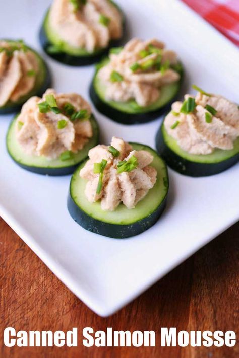 An easy recipe for canned salmon mousse made with cream cheese. Healthy and delicious! via @healthyrecipes Salmon Mousse Recipe Simple, Salmon Mousse Recipe, Party Appies, Salmon Mousse Recipes, Smoked Salmon Mousse, Salmon Mousse, Canned Salmon Recipes, Valentine Stuff, Food Vibes