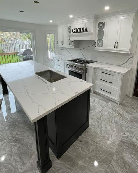 White Kitchen And Black Island, White Island With Black Countertop, Quartz Kitchen Island Countertops, White Cabinet Black Island, Black Island White Countertop, White Kitchen Cabinets With Black Island, Kitchen Black Floor, Black Cabinets White Countertops, Quartz Island Countertop