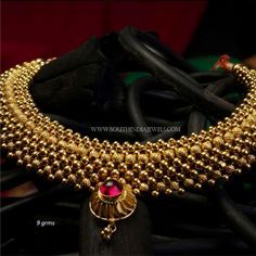 gold necklace designs in 10 grams with price Gold Necklace Indian, Gold Jewelry Simple Necklace, Gold Necklace Indian Bridal Jewelry, Traditional Jewellery, Necklace Indian, Simple Accessories, Wedding Jewellery Collection, Bridal Fashion Jewelry, Solitaire Pendant Necklace