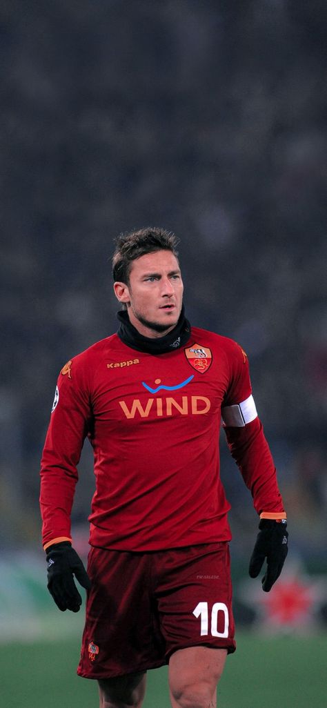 Francesco Totti Wallpaper, Totti Wallpaper, Ac Roma, Inter Wallpapers, Totti Roma, Picture Football, Al Ahly Sc, Fifa 23, Football Players Photos