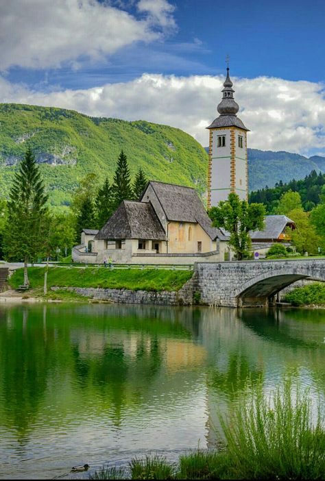 Bohinj Lake, Slovenia. Watercolor Landscape Paintings Village, Bohinj Lake, Bohinj Slovenia, Art Pictures Ideas, Switzerland Photography, Watercolor Architecture, Abstract Art Diy, Lake Painting, Cool Pencil Drawings