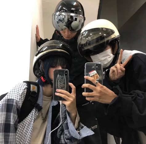 Trio Siblings, Siblings Aesthetic, Sibling Pictures, Korean Photo, Clothes Korean Style, Team 7, Group Of Friends, Still Love You, Friend Pictures