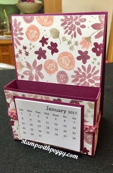 Today's project is perfect for co-workers. A pretty little box for their desk to hold note paper and a calendar for quick reference. I know we all have Google calendars and planner books to keep us organized but sometimes it's nice to have a calendar right in front of you for a quick glance. I used different designer papers -- one for the women and one with a bit more masculine look for the men you work with. They are pretty quick to put together, no stamping just cardstock and design... Diy Desk Calendar How To Make, Calendar Cover Design Ideas, Calendars Design, Diy Desk Calendar, Easel Calendar, Desk Calendar Pad, Mini Desk Calendar, Note Pad Holder, Calendar Cards