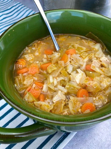 Chicken Soup With Cabbage, Cabbage Chicken Soup, Recipes With Cabbage, Soup With Cabbage, Cabbage Soup Crockpot, Easy Cabbage Recipes, Panini Recipes Chicken, Chicken Cabbage, Chicken Broth Recipes