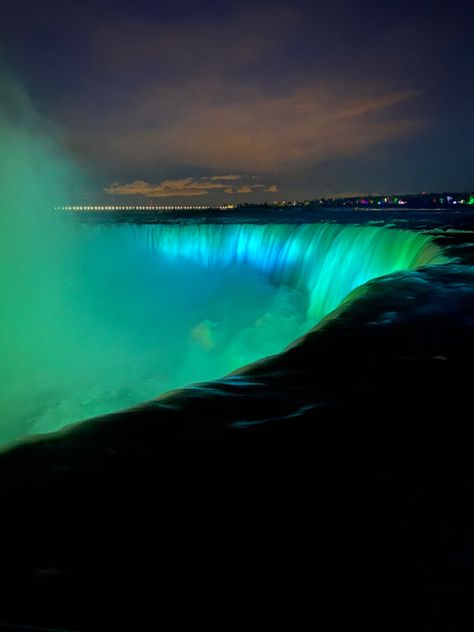 Elacore Aesthetic, Nigra Falls Canada, Niagara Aesthetic, Niagara Falls Aesthetic, Canada At Night, Waterfall Niagara, Canada Niagra Falls, Summer Night Aesthetic, Niagara Falls At Night