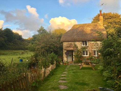 Philham Water Cottage, Devon not far from Woolacombe Devon House, Historic Cottage, Devon Coast, Flagstone Flooring, Come Here, Holiday Cottage, Modern Life, Country Cottage, Wonderful Places