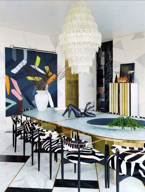 How-to-Give-Elegance-to-your-Dining-Room-by-Kelly-Wearstler10 How-to-Give-Elegance-to-your-Dining-Room-by-Kelly-Wearstler10 Kelly Wearstler Interiors, Maximalist Interior, Luxury Dining Room, Style Deco, Dining Room Inspiration, Luxury Dining, Kelly Wearstler, Best Interior Design, Dining Room Design