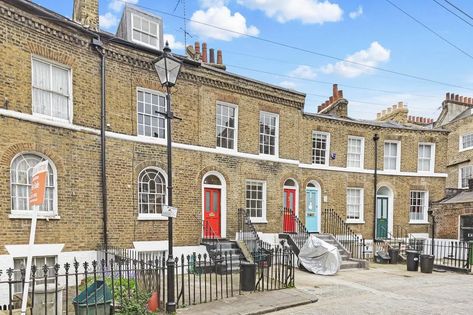 Flats For Sale, Estate Agents, Crescent, Property For Sale, Portal, The Top, Street View, London, House Styles