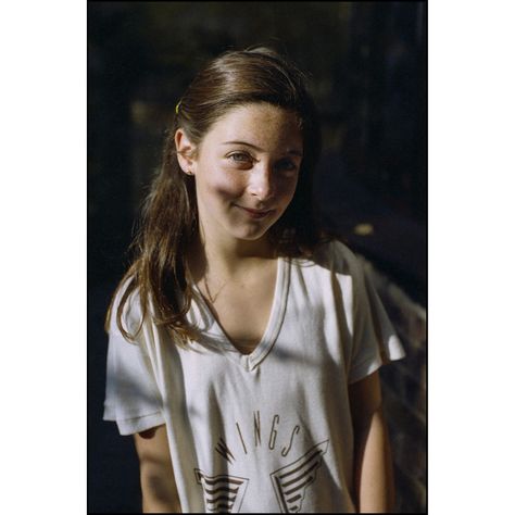 Mary. Sussex, 1981 #LindaMcCartney @marymccartney #MaryMcCartney #sussex #1981 #wings Paul Mccartney Linda, Paul Mccartney Daughter, Paul Mccartney Wings Era, Linda Mccartney Polaroid, Mary Mccartney, Paul And Linda Mccartney, Linda Mccartney, Reason Why, Great Love