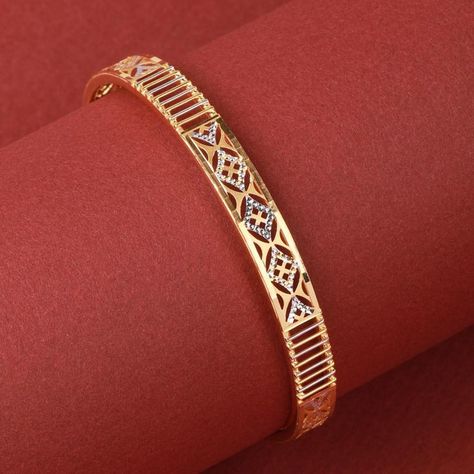 Bangals Design In Gold, Gold Bangles Design Latest, Bangles Design Latest, Latest Gold Jewellery Designs, Plain Gold Bangles, Latest Gold Jewellery, Gold Earrings For Kids, Kalyan Jewellers, Gold Jewelry Outfits