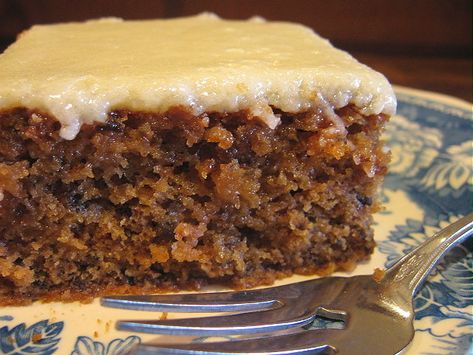 Prune Cake, Prune Recipes, Caramel Icing, Oatmeal Cake, Applesauce Cake, A Piece Of Cake, Spice Cake, Piece Of Cake, Moist Cakes