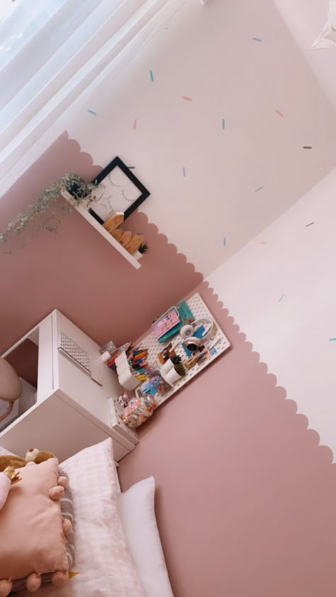 Sprinkles Wall Decal, Chair Rail And Wallpaper Nursery, Ice Cream Theme Room, Sprinkle Bedroom Ideas, Pink And Cream Girls Bedroom, Scallop Pink Wall, Scalloped Pink Wall, Girls Scalloped Bedroom, Pink Scallop Wall Nursery